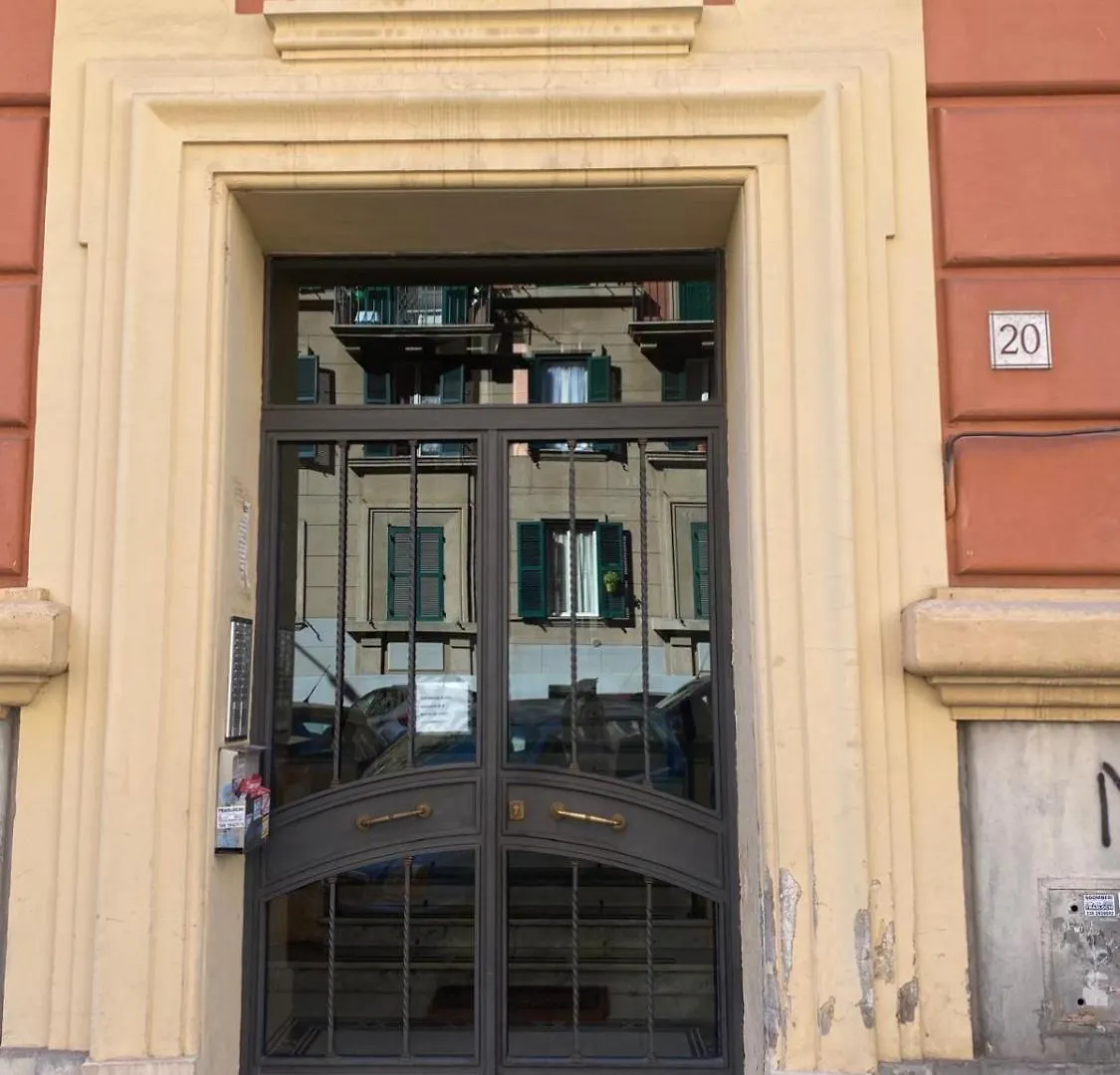 Vittoria'S Home Rome Italy